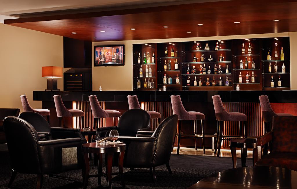 Joy Nostalg Hotel And Suites Manila Managed By The Ascott Limited Pasig City Екстер'єр фото