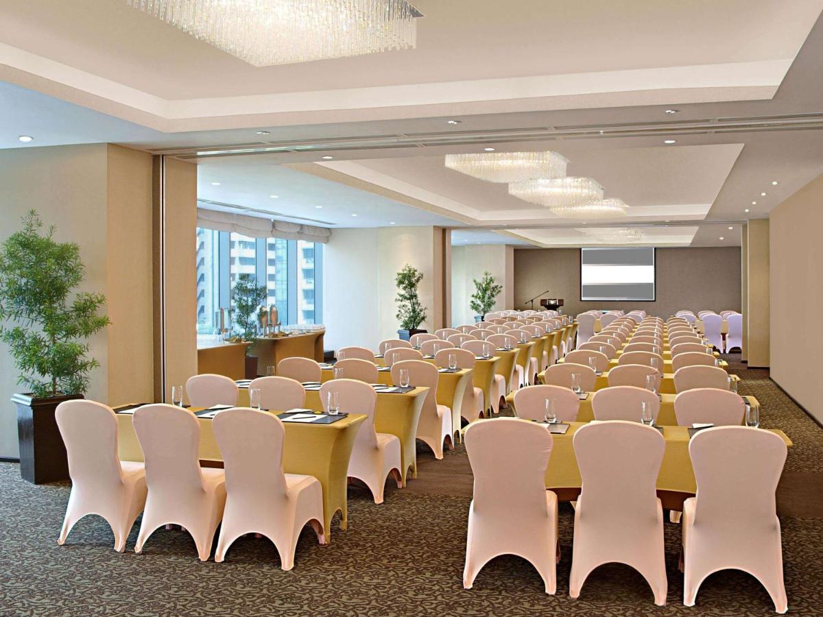 Joy Nostalg Hotel And Suites Manila Managed By The Ascott Limited Pasig City Екстер'єр фото