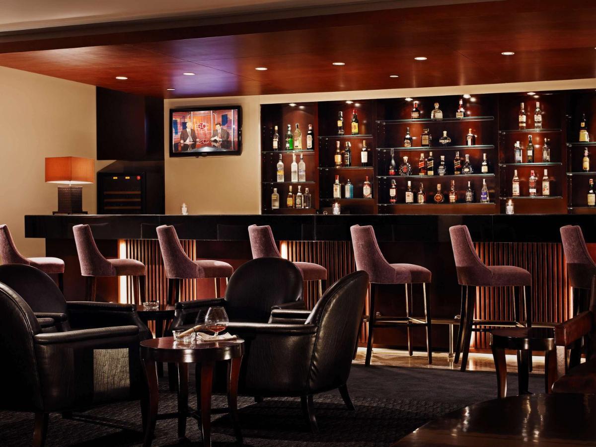 Joy Nostalg Hotel And Suites Manila Managed By The Ascott Limited Pasig City Екстер'єр фото
