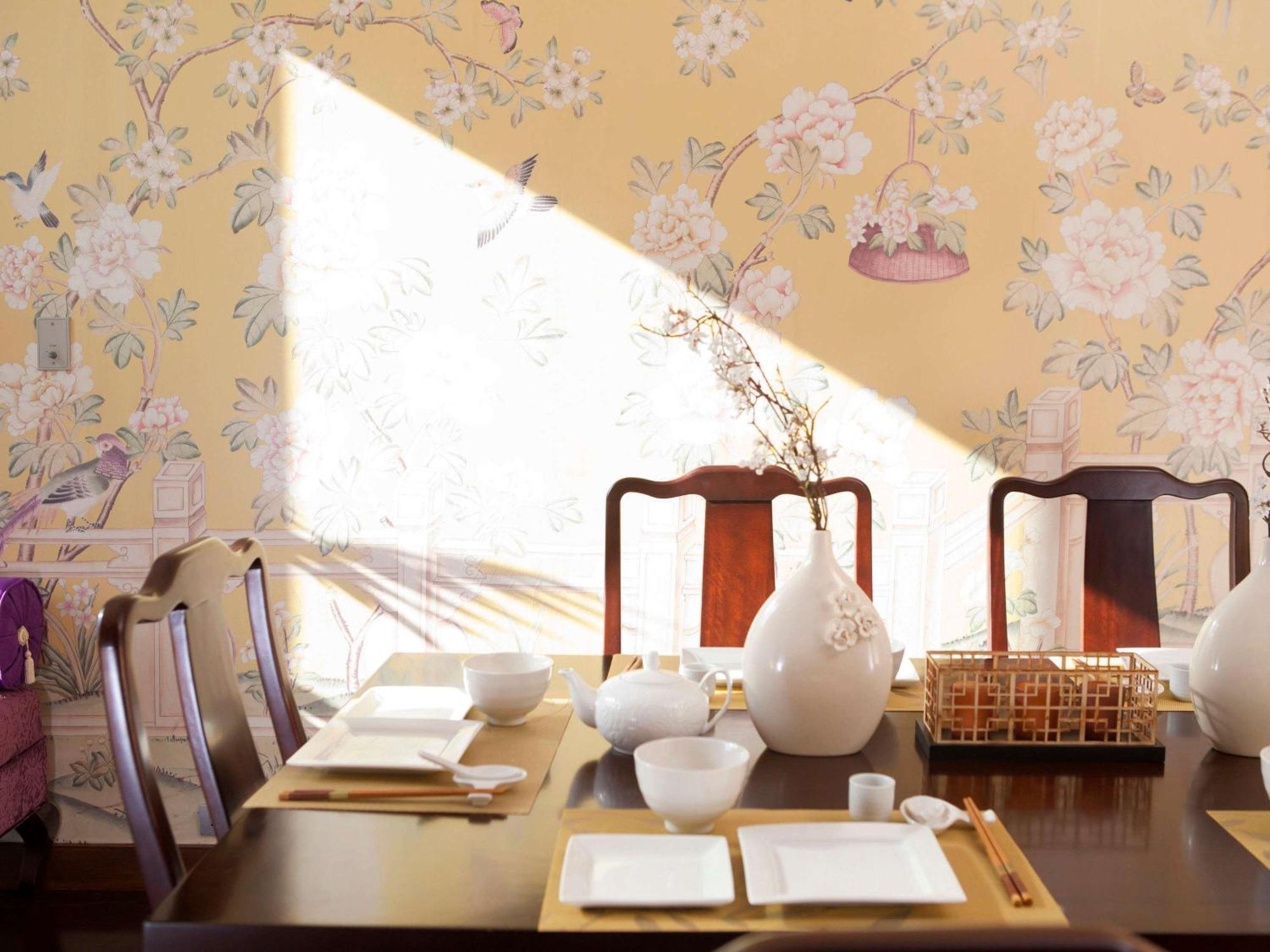 Joy Nostalg Hotel And Suites Manila Managed By The Ascott Limited Pasig City Екстер'єр фото
